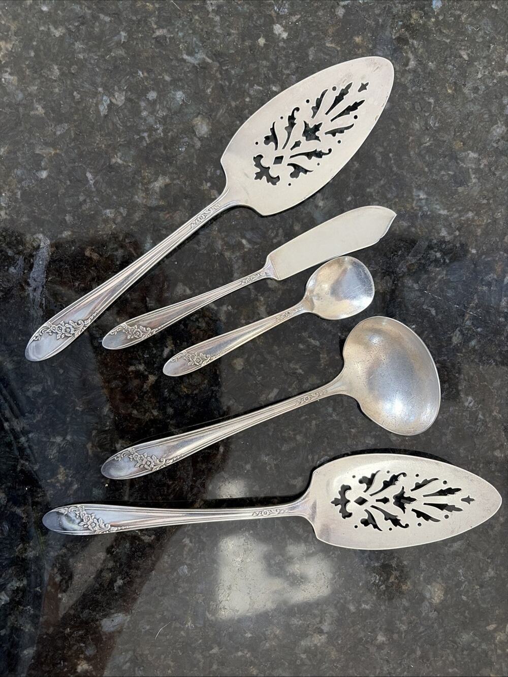 Oneida Queen Bess II 5 Serving Pieces Community Silverplate Flatware Tableware M